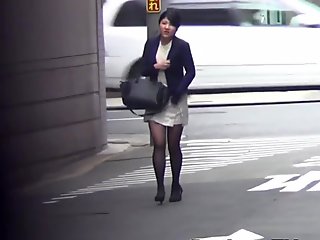 Japanese slut pissing