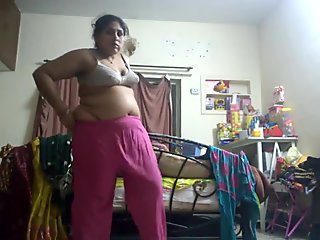 Desi Bhabi Hidden Cam