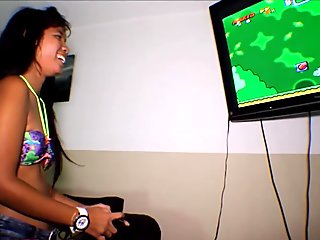 HD heather Deep playing super mario brother gets deepthroat throatpie