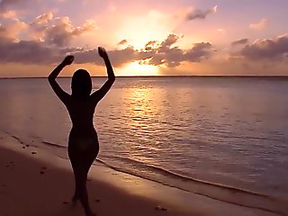 HARUKA - Oiled Up Gold Bikini Wet Fetish (Non-Nude)